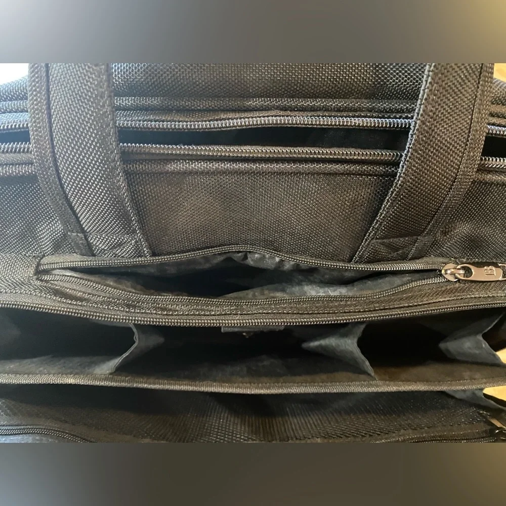 Brookstone Checkpoint Friendly Ballistic Nylon Laptop Bag Briefcase w FREE Gift